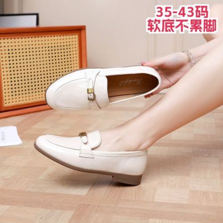 单鞋女夏季软底牛皮舒适百搭通勤轻便透气款大码女鞋40-41-42-43