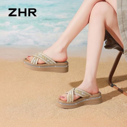 ZHR则则厚底凉拖女2026夏季新款外穿海边沙滩鞋度假绝美一字拖鞋