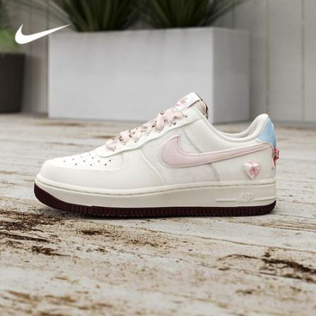 耐克/NIKE女鞋AirForce1'07 情人节系列空军一号板鞋 IQ4937161