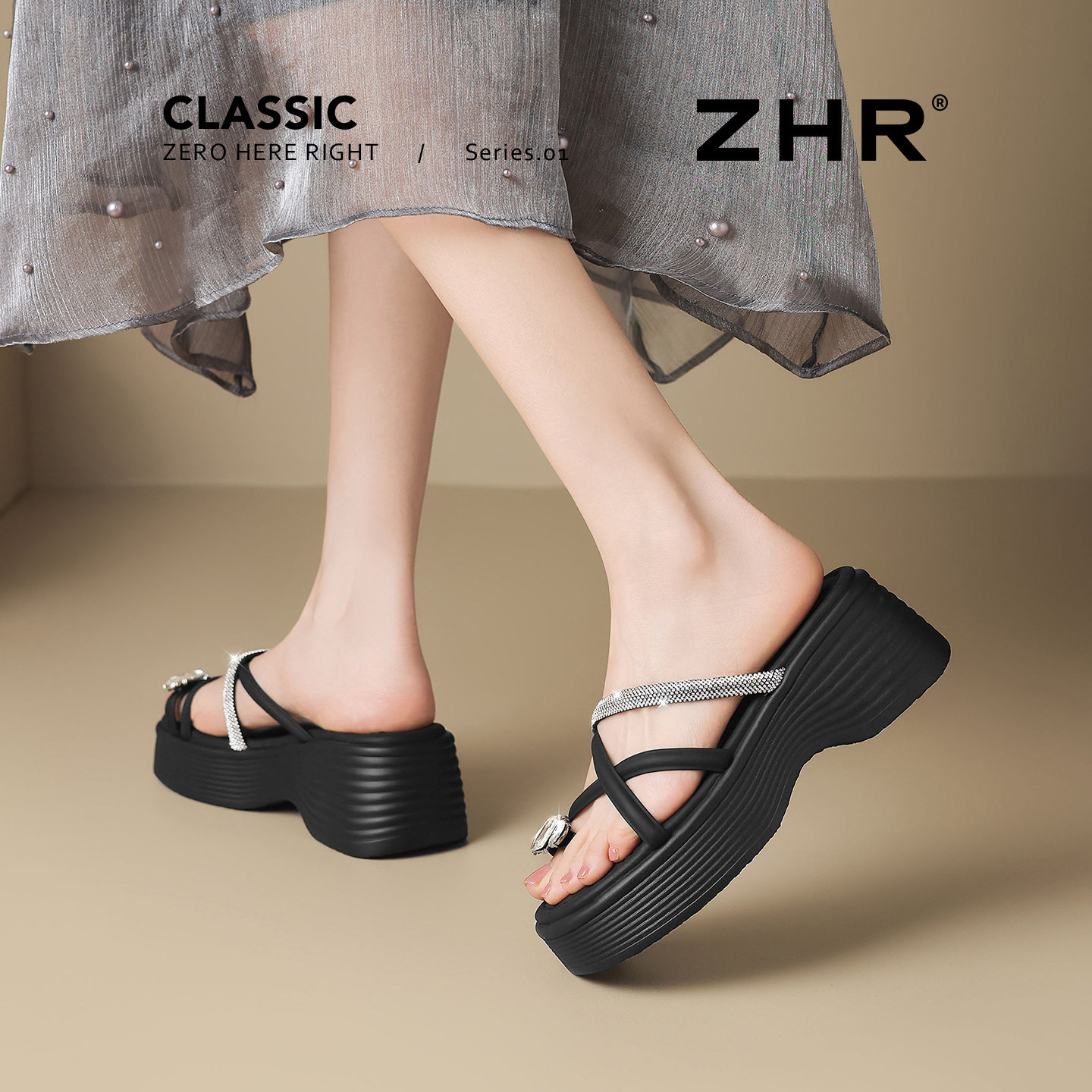ZHR则则厚底拖鞋女夏外穿2026新款增高绝美小凉拖水钻夹趾一字拖主图
