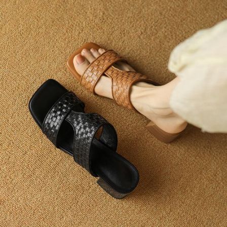 5cm 通勤简约时尚百搭粗跟一字拖夏季新款法式气质舒适外穿一字拖