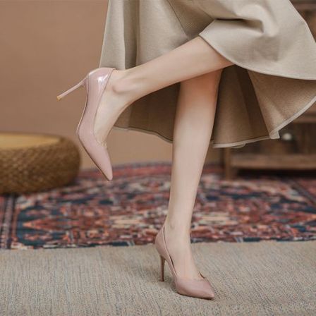 飞燕女鞋2026春夏新款裸粉色高跟鞋走秀漆皮气质性感礼仪名媛单鞋