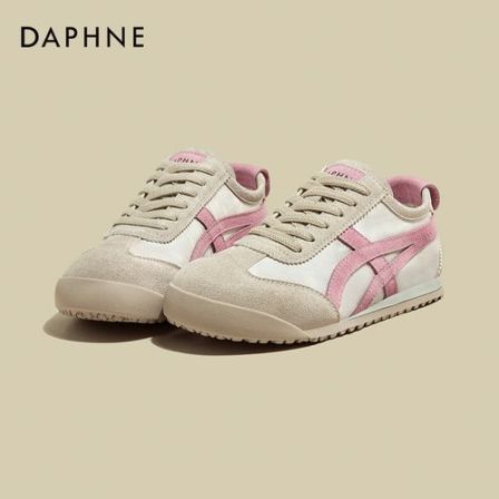 达芙妮红色缎面德训鞋女2026夏季新款潮流时尚软底运动撞色休闲鞋