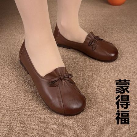 防滑舒适软底透气平底浅口春秋妈妈单鞋女鞋