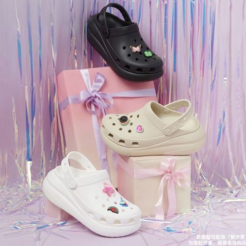 CROCS/卡骆驰经典泡芙 洞洞鞋厚底增高男沙滩鞋女拖鞋休闲207521主图
