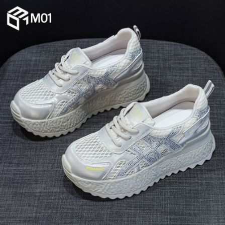 M01新款夏季老爹鞋女百搭爆款2026网面透气运动内增高厚底小白鞋