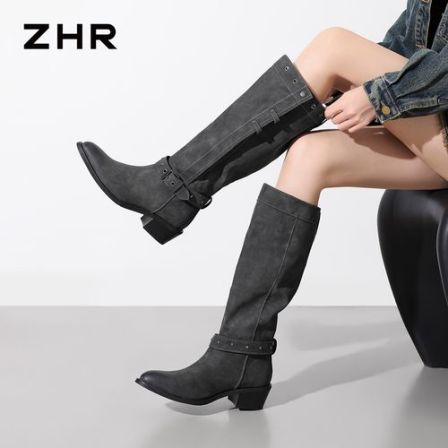 ZHR/则则复古皮带扣骑士靴女2026新款粗跟显瘦英伦风高筒百搭长靴