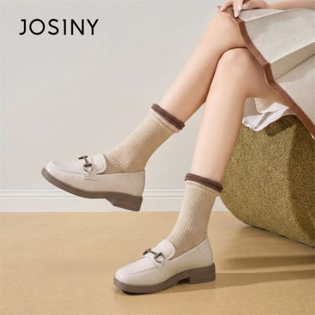 卓诗尼2026英伦风复古乐福鞋女新款软底一脚蹬百搭通勤小皮鞋单鞋