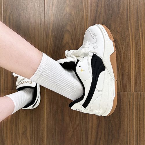 原创小众厚底面包鞋女百搭运动休闲板鞋学生情侣小白鞋2026新款男主图