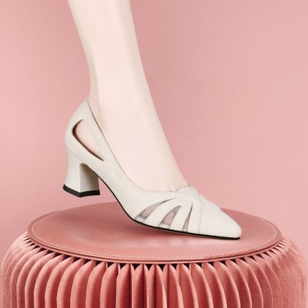 梵芮诗尖头网纱镂空舒适2025年新款夏季透气浅口通勤单鞋-J1343