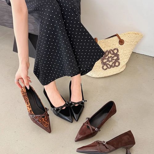 佰诗奴310613883尖头浅口单鞋女皮带扣猫跟舒适通勤百搭女鞋2026主图