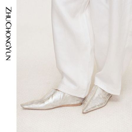 ZHUCHONGYUN2026秋新款不规律手工马克线造型牛皮女单鞋C2GB34074