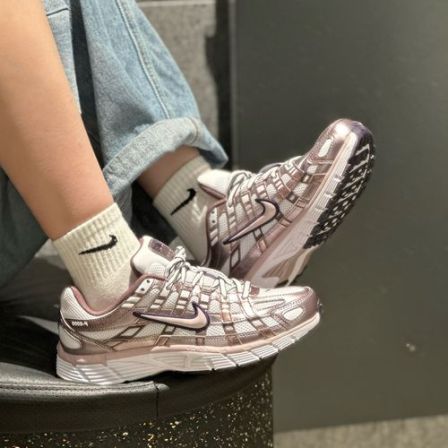 NIKE/耐克女子W P-6000休闲鞋IO3496-103