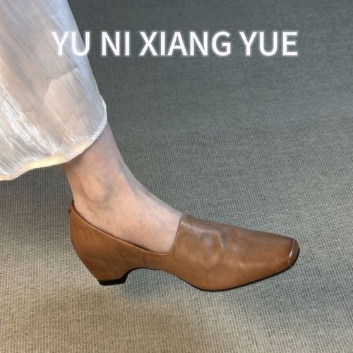 老钱风简约方头一脚蹬乐福鞋女内增高通勤豆豆小皮鞋棕色粗跟单鞋主图
