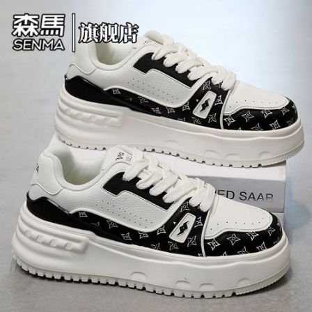 森马男鞋夏季时尚厚底增高轻奢板鞋学生轻薄运动休闲熊猫色小白鞋