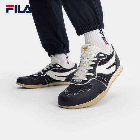 FILA斐乐夏季新款男复古薄底百搭运动休闲弧边板鞋F12M522114F