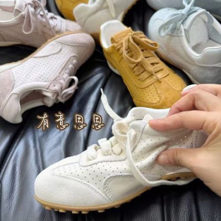 有意思思女鞋“奶呼呼德训”2026新款夏季百搭小白鞋透气运动德训鞋