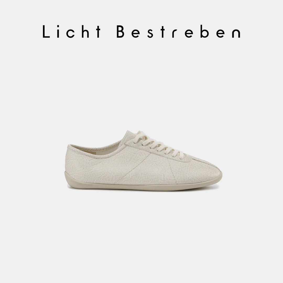 Licht Bestreben 刘一一 羊皮肌理休闲鞋LB2C0070主图