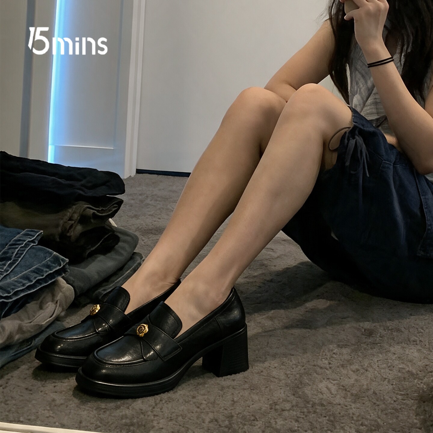 15mins山茶花复古高跟乐福鞋女款2026新款秋不累脚通勤黑色小皮鞋主图