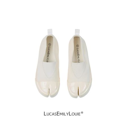 LucasEmilyLouie新款硫化分趾斜溶胶浅口帆布鞋260141