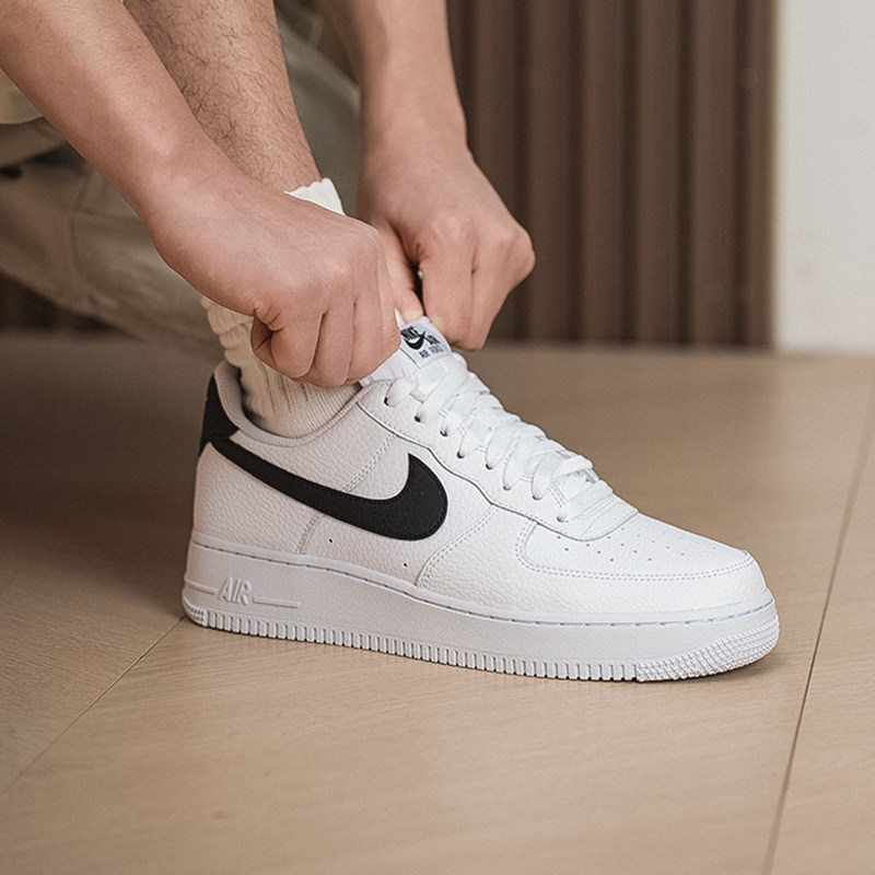 NIKE耐克空军一号AF1男鞋新款运动鞋透气休闲鞋板鞋主图