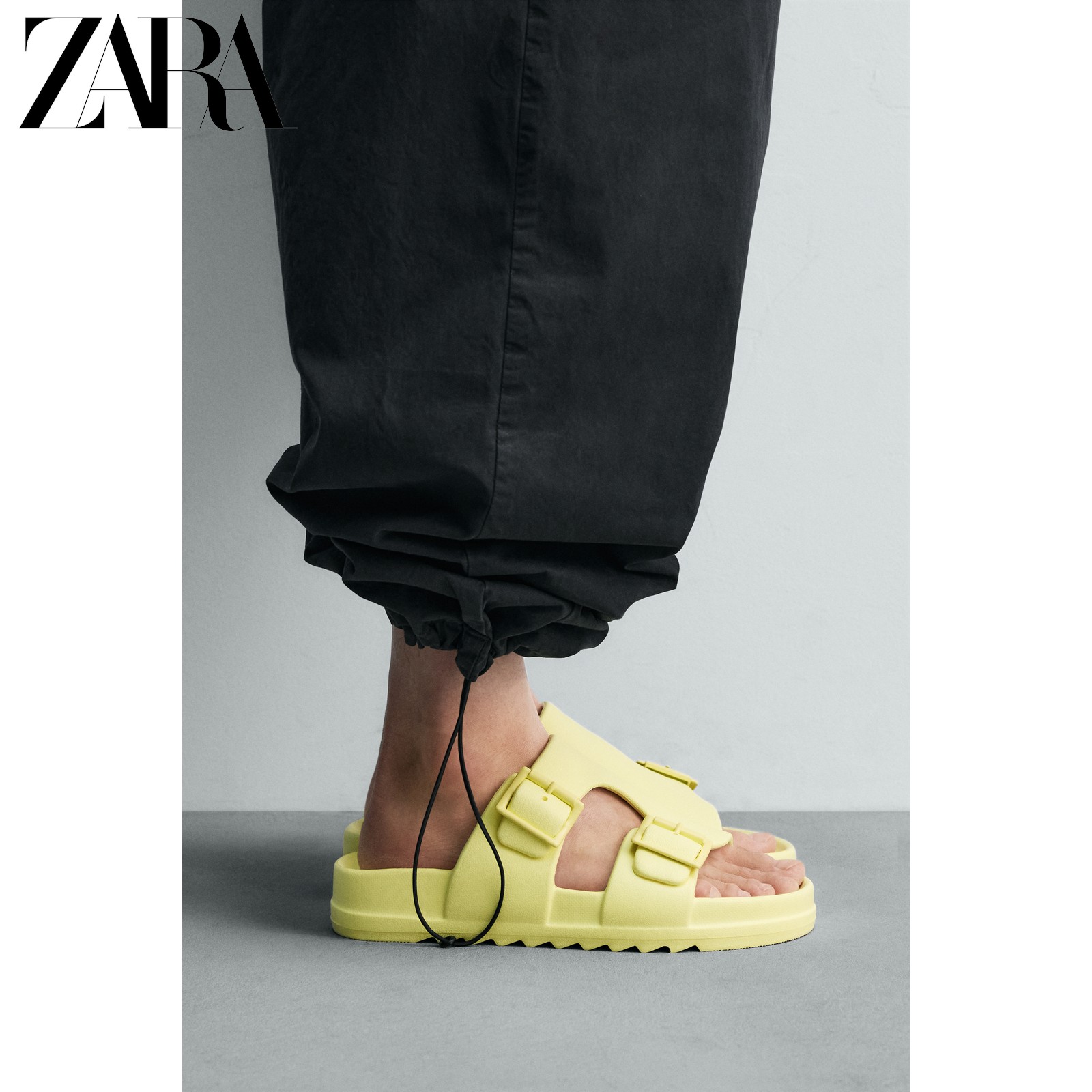 ZARA2026夏季新品 男鞋 压胶饰层双细带搭扣沙滩凉鞋 2716720 250主图