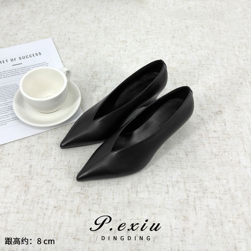PanYiXiu/潘依绣【心尖鞋】牛皮高级感尖头V口坡跟鞋高跟鞋QL123601主图