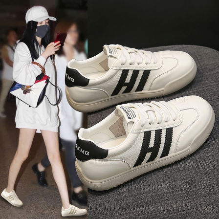 德训鞋女款秋季透气百搭配裙子小白鞋2026新款初中生超火运动板鞋