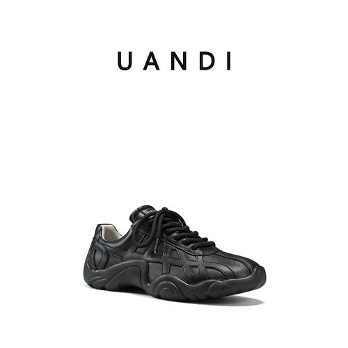 uandi 万季德训鞋女鞋秋冬四季款保暖流行百搭户外运动鞋真皮板鞋主图
