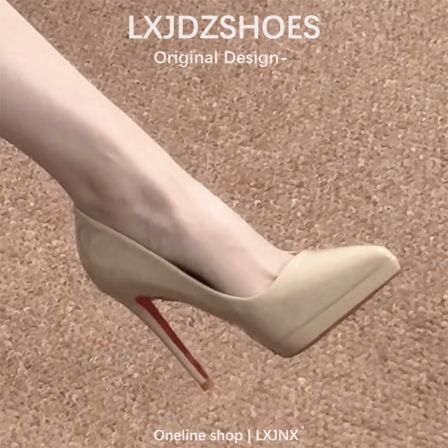 【大码34-42】裸色红底防水台高跟鞋尖头细跟漆皮不累脚气质单鞋