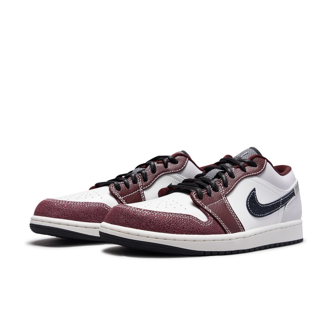 NIKE/耐克官方正品AJ1男子燕麦格雷红白低帮运动休闲鞋IZ5846-101主图