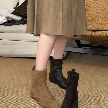MFX 2026秋季新款短靴女方头宽筒时装靴瘦瘦靴 166-73WX