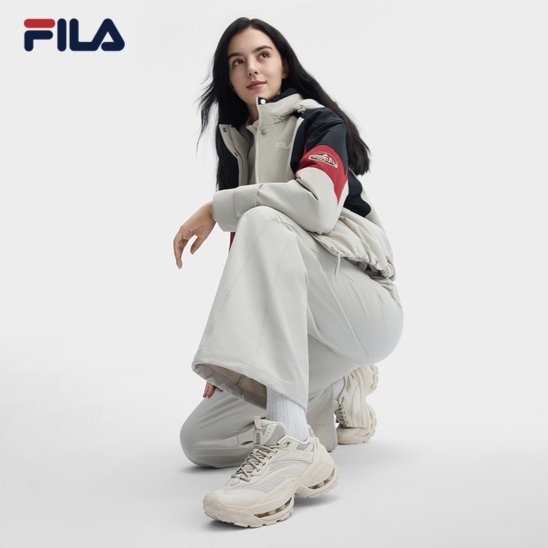 Fila/斐乐女鞋【星跃鞋-增高鞋】26秋冬款运动百搭燕麦格雷老爹鞋主图