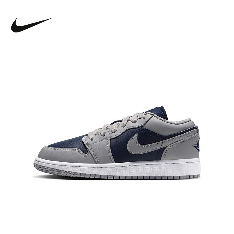 NIKE/耐克AJ1低帮女子休闲板鞋潮流百搭日常运动鞋 主图