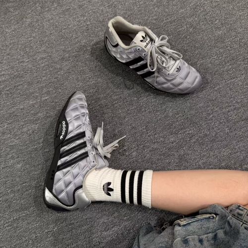 adidas  三叶草 ADIRACERLO赛车文化薄底运动鞋女 JS0284 主图