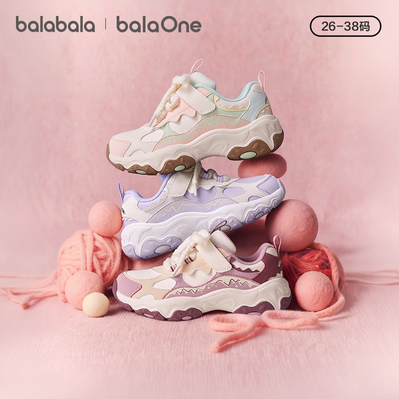 【巴拉巴拉】【balaOne】巴拉巴拉女童加绒运动鞋儿童2026新冬萌趣个性跑步鞋主图
