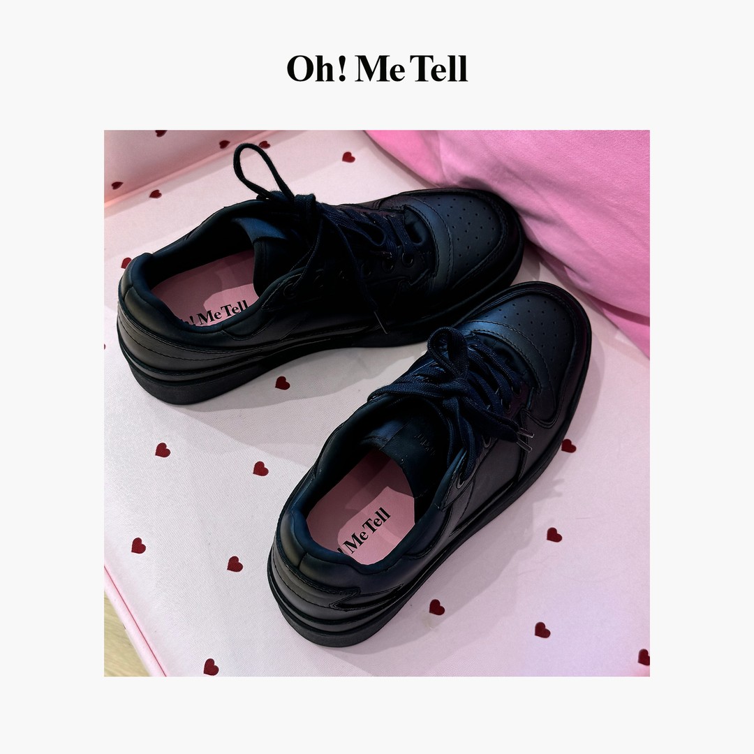 Oh！Me Tell【jen*nie同款小黑鞋】全黑头层牛皮复古低帮休闲板鞋女主图