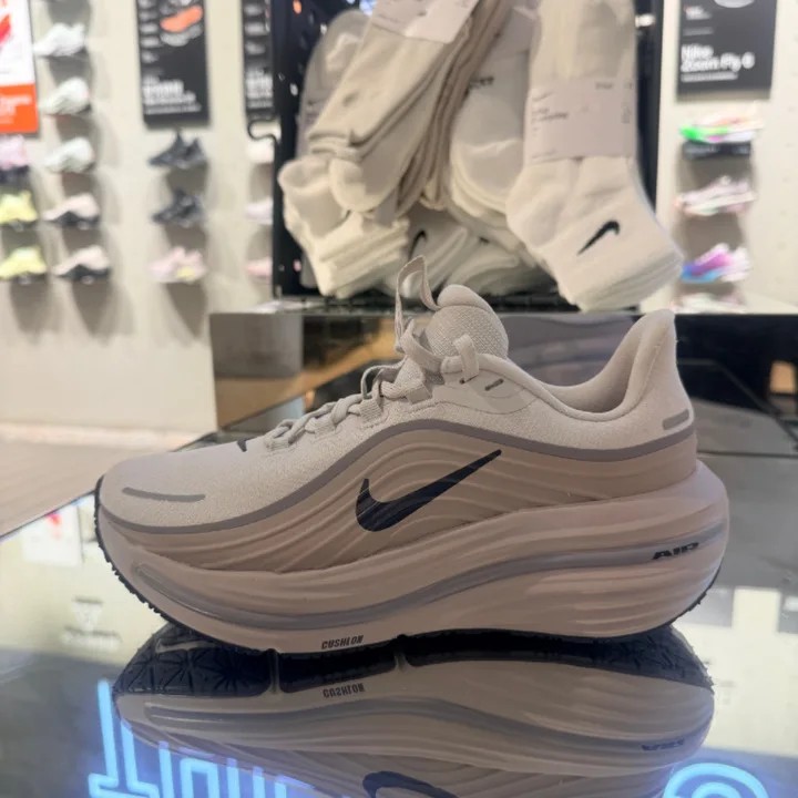 【滔搏联动】NIKE耐克女子AIR WINFLO 12 GTX跑步鞋IO7960-002主图