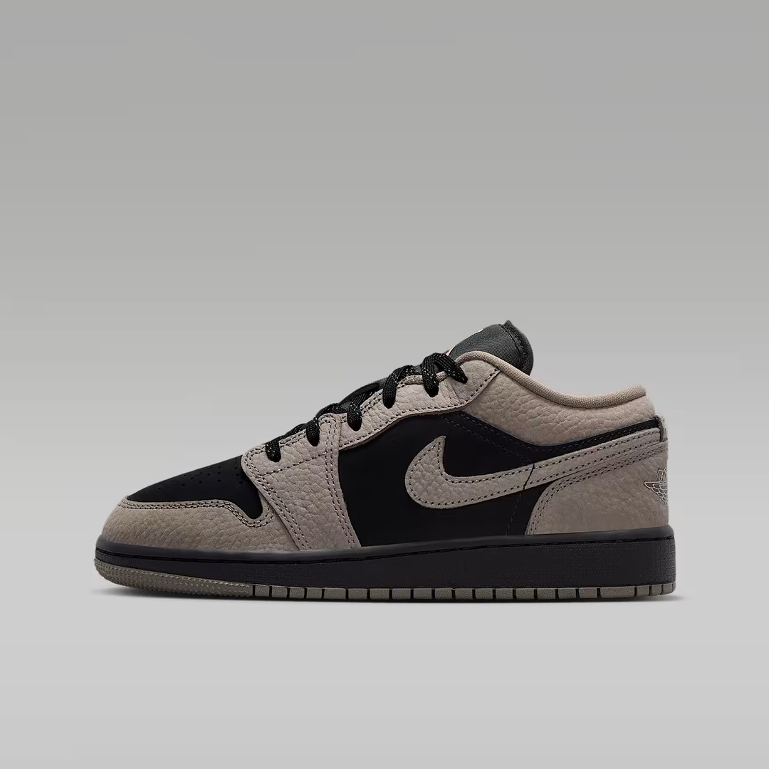 耐克/NIKE女鞋AJ1时尚摩卡棕黑复古低帮板鞋GS休闲鞋 IB7111005主图