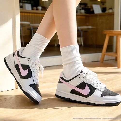 NIKE/耐克女子经典低帮休闲粉勾潮流板鞋鞋子运动鞋户外IB8510100主图