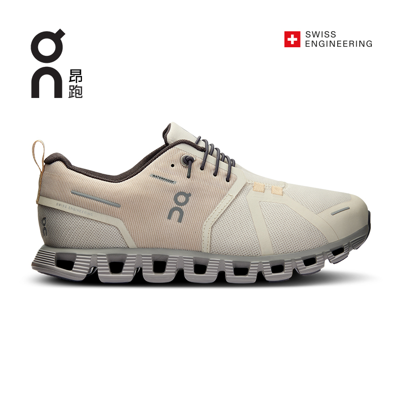 Cloud 5 Waterproof 女款On昂跑 新一代轻量防泼水运动休闲鞋主图