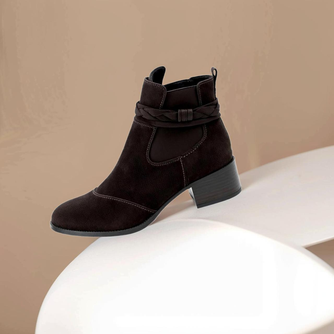 sisi设计的作品-惠利玛